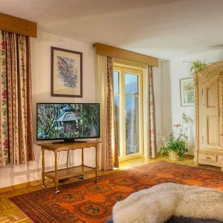 Apartment I In The Anton House *
